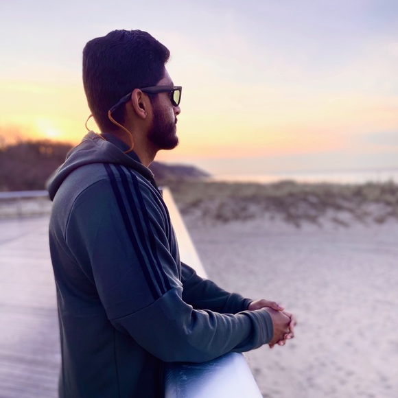 Meet your Posher, Kevin - Picture 1 of 1